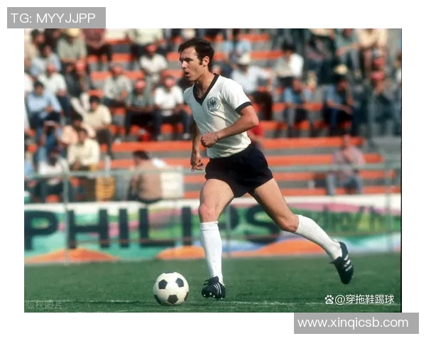 揭秘足坛历史传奇后卫人物他们如何铸就不朽辉煌与防守神话 揭秘足坛历史传奇后卫人物他们如何铸就不朽辉煌与防守神话